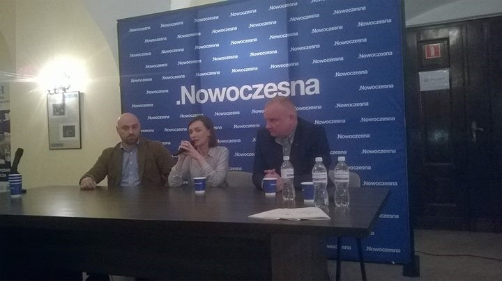 FB 20160406 22 39 38 Saved Picture