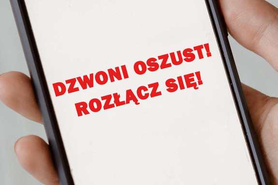 Fałszywy „pracownik banku” oszukał seniorkę. Policjanci apelują o ostrożność